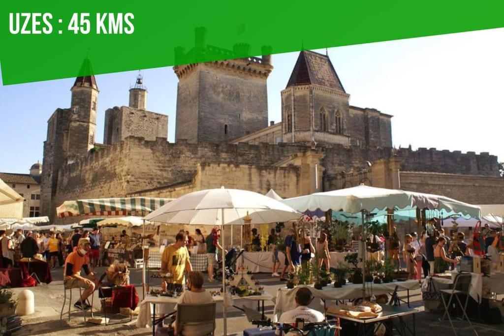 Aux Marches Du Palais - Ac Clim - Spacieux - Terrasse - Wifi Avignon Exterior foto